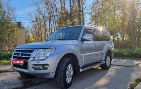 Mitsubishi Pajero IV, 2014 год, 2 175 000 рублей, 1 фотография