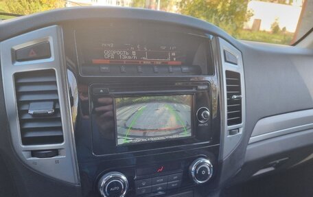 Mitsubishi Pajero IV, 2014 год, 2 175 000 рублей, 3 фотография