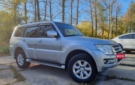Mitsubishi Pajero IV, 2014 год, 2 175 000 рублей, 8 фотография