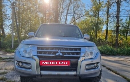 Mitsubishi Pajero IV, 2014 год, 2 175 000 рублей, 9 фотография