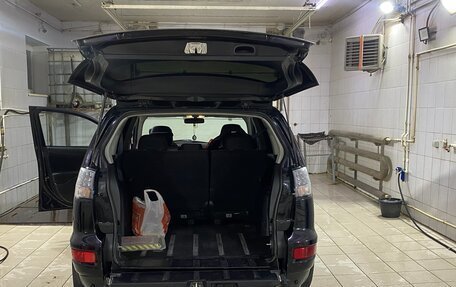 Mitsubishi Outlander III рестайлинг 3, 2010 год, 1 050 000 рублей, 7 фотография