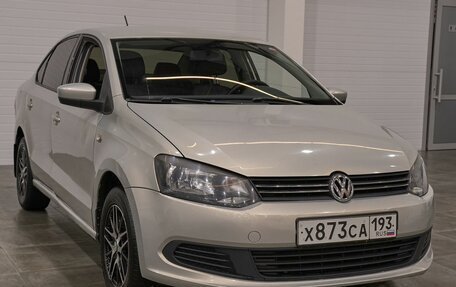 Volkswagen Polo VI (EU Market), 2015 год, 900 000 рублей, 1 фотография