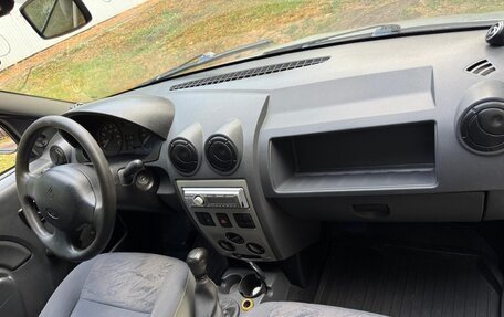 Renault Logan I, 2006 год, 300 000 рублей, 7 фотография