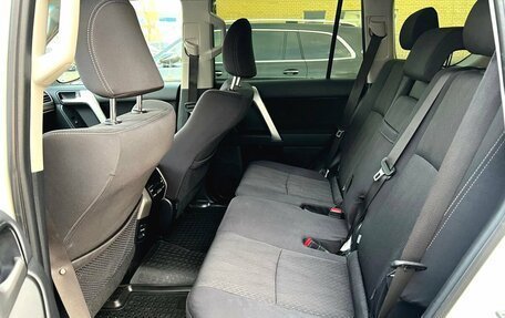 Toyota Land Cruiser Prado 150 рестайлинг 2, 2021 год, 5 650 000 рублей, 20 фотография