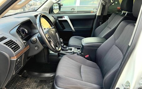 Toyota Land Cruiser Prado 150 рестайлинг 2, 2021 год, 5 650 000 рублей, 18 фотография