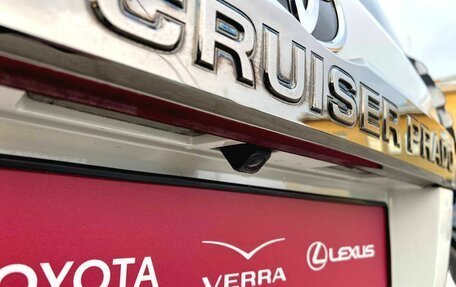 Toyota Land Cruiser Prado 150 рестайлинг 2, 2021 год, 5 650 000 рублей, 22 фотография