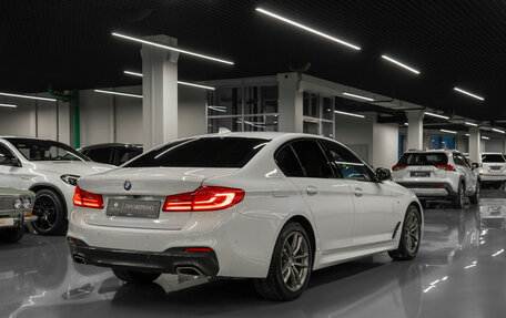 BMW 5 серия, 2019 год, 3 780 000 рублей, 5 фотография