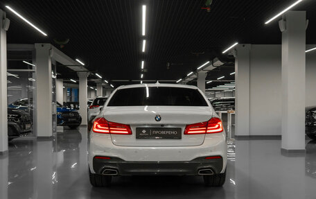 BMW 5 серия, 2019 год, 3 780 000 рублей, 6 фотография