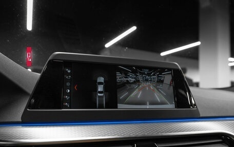 BMW 5 серия, 2019 год, 3 780 000 рублей, 21 фотография