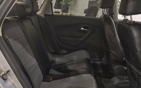 Volkswagen Polo VI (EU Market), 2015 год, 900 000 рублей, 12 фотография