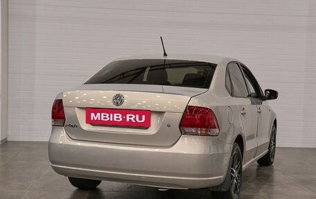 Volkswagen Polo VI (EU Market), 2015 год, 900 000 рублей, 6 фотография