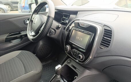 Renault Kaptur I рестайлинг, 2019 год, 1 720 000 рублей, 6 фотография