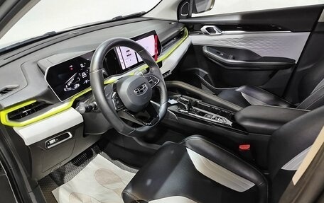 Geely Coolray I, 2023 год, 2 100 000 рублей, 12 фотография