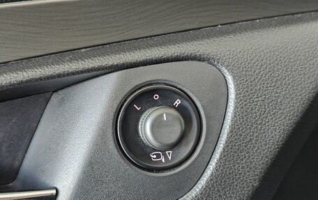 Opel Insignia II рестайлинг, 2012 год, 885 000 рублей, 13 фотография