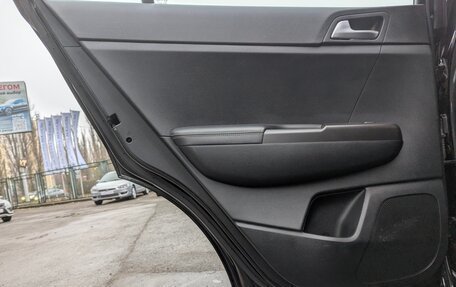 KIA Sportage IV рестайлинг, 2018 год, 2 050 000 рублей, 13 фотография