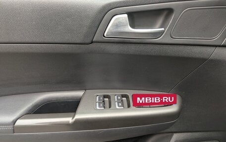 KIA Sportage IV рестайлинг, 2018 год, 2 050 000 рублей, 19 фотография