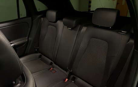 Mercedes-Benz GLA, 2020 год, 3 990 000 рублей, 14 фотография