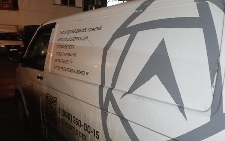 Volkswagen Transporter T5 рестайлинг, 2011 год, 1 500 000 рублей, 3 фотография