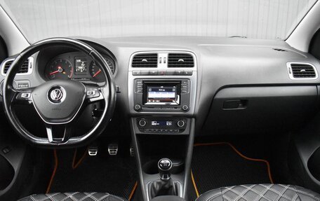 Volkswagen Polo VI (EU Market), 2016 год, 829 999 рублей, 8 фотография