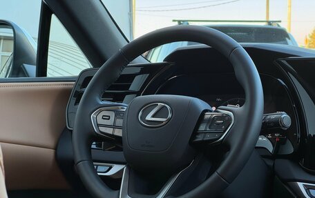 Lexus RX IV рестайлинг, 2025 год, 7 700 000 рублей, 11 фотография