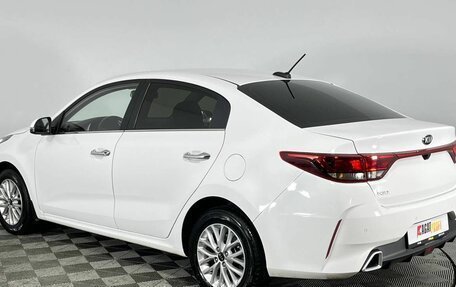 KIA Rio IV, 2021 год, 1 850 000 рублей, 4 фотография