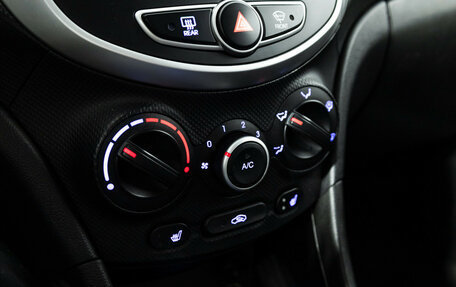 Hyundai Solaris II рестайлинг, 2013 год, 614 898 рублей, 16 фотография