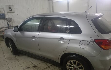 Mitsubishi ASX I рестайлинг, 2010 год, 625 000 рублей, 5 фотография