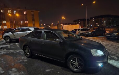 Volkswagen Jetta VI, 2010 год, 630 000 рублей, 4 фотография