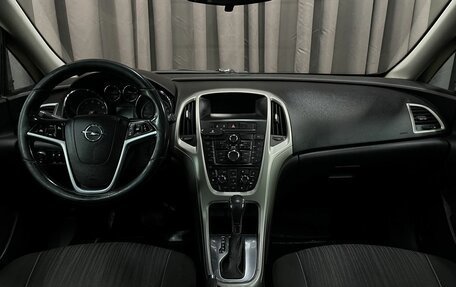 Opel Astra J, 2011 год, 649 777 рублей, 9 фотография