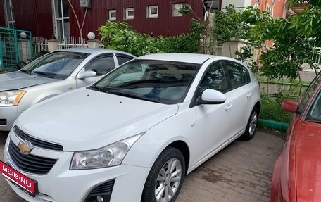 Chevrolet Cruze II, 2013 год, 900 000 рублей, 3 фотография