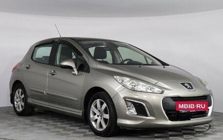 Peugeot 308 II, 2012 год, 699 000 рублей, 2 фотография