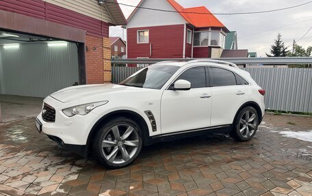 Infiniti FX II, 2011 год, 1 900 000 рублей, 1 фотография