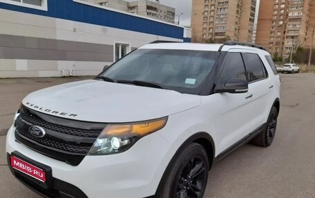 Ford Explorer VI, 2014 год, 1 939 500 рублей, 1 фотография