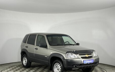 Chevrolet Niva I рестайлинг, 2018 год, 725 000 рублей, 2 фотография