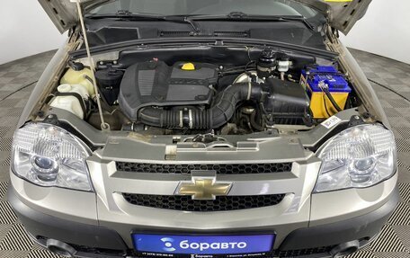 Chevrolet Niva I рестайлинг, 2018 год, 725 000 рублей, 4 фотография