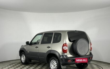 Chevrolet Niva I рестайлинг, 2018 год, 725 000 рублей, 7 фотография