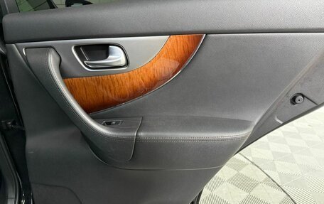 Infiniti QX70, 2016 год, 2 200 000 рублей, 26 фотография