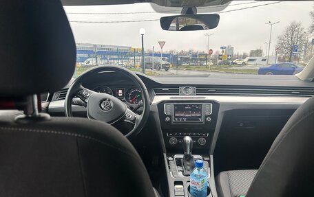 Volkswagen Passat B8 рестайлинг, 2017 год, 2 100 000 рублей, 1 фотография