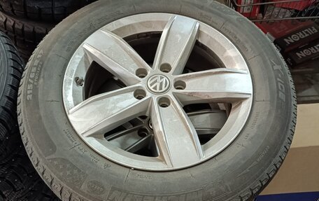 Volkswagen Tiguan II, 2018 год, 2 473 000 рублей, 12 фотография