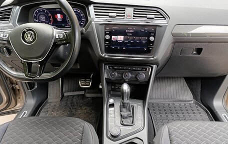 Volkswagen Tiguan II, 2018 год, 2 473 000 рублей, 7 фотография