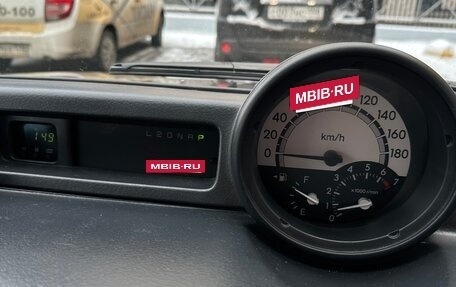 Toyota bB I рестайлинг, 2002 год, 310 000 рублей, 19 фотография