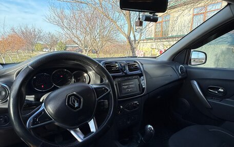 Renault Logan II, 2019 год, 1 080 000 рублей, 8 фотография