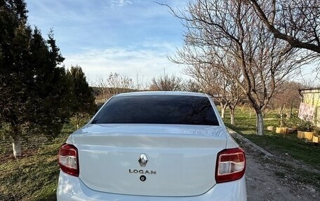 Renault Logan II, 2019 год, 1 080 000 рублей, 14 фотография