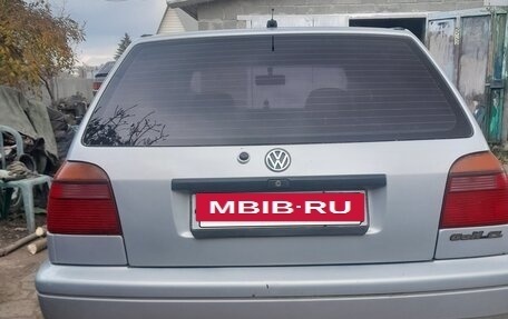 Volkswagen Golf III, 1997 год, 175 000 рублей, 2 фотография