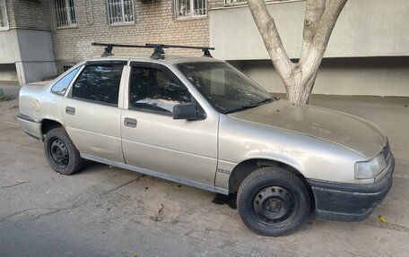 Opel Vectra A, 1990 год, 110 000 рублей, 4 фотография