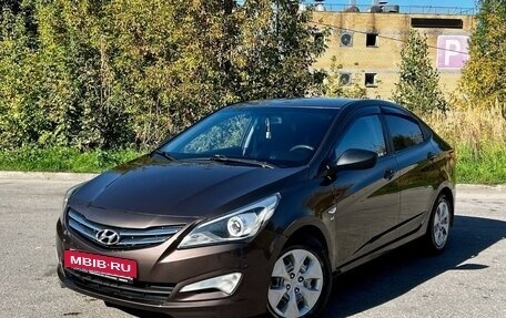Hyundai Solaris II рестайлинг, 2015 год, 850 000 рублей, 14 фотография