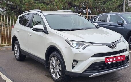 Toyota RAV4, 2016 год, 2 450 000 рублей, 3 фотография