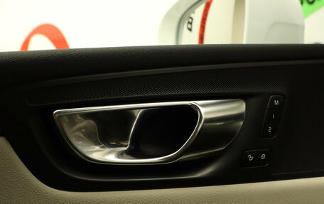 Volvo XC60 II, 2021 год, 3 850 000 рублей, 23 фотография