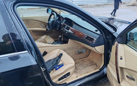 BMW 5 серия, 2007 год, 850 000 рублей, 2 фотография