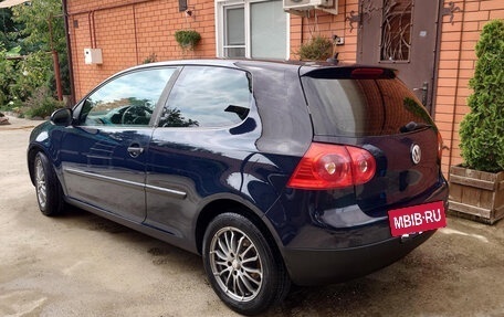 Volkswagen Golf V, 2005 год, 650 000 рублей, 4 фотография